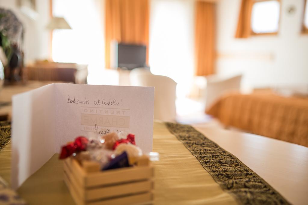Castelir Suite Hotel Panchia Phòng bức ảnh