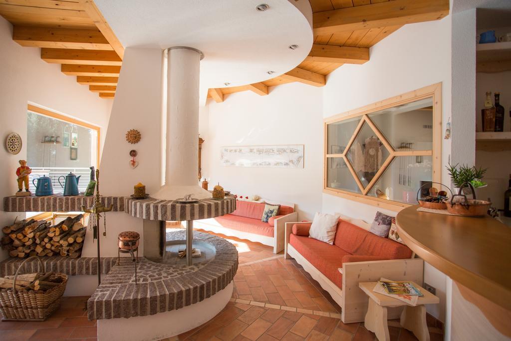 Castelir Suite Hotel Panchia Ngoại thất bức ảnh